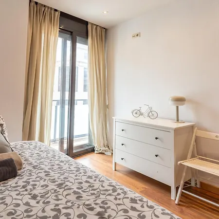 Centrico Con Terraza Barselona