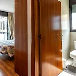 Centrico Con Terraza * برشلونة
